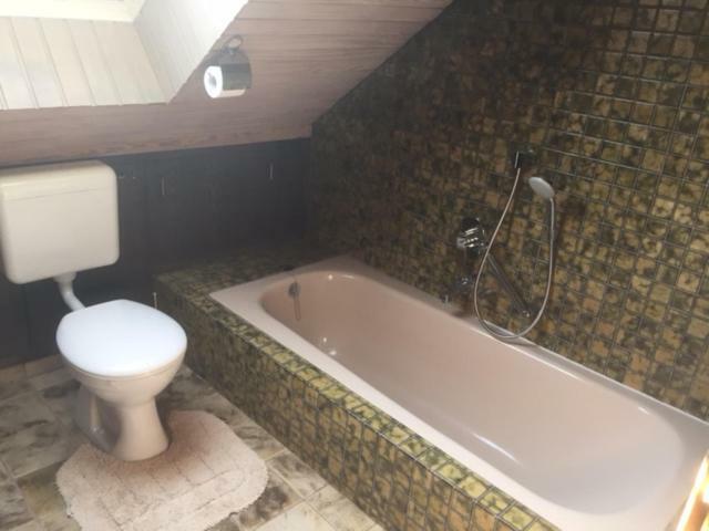 Duesseldorfer Privatzimmer Esterno foto