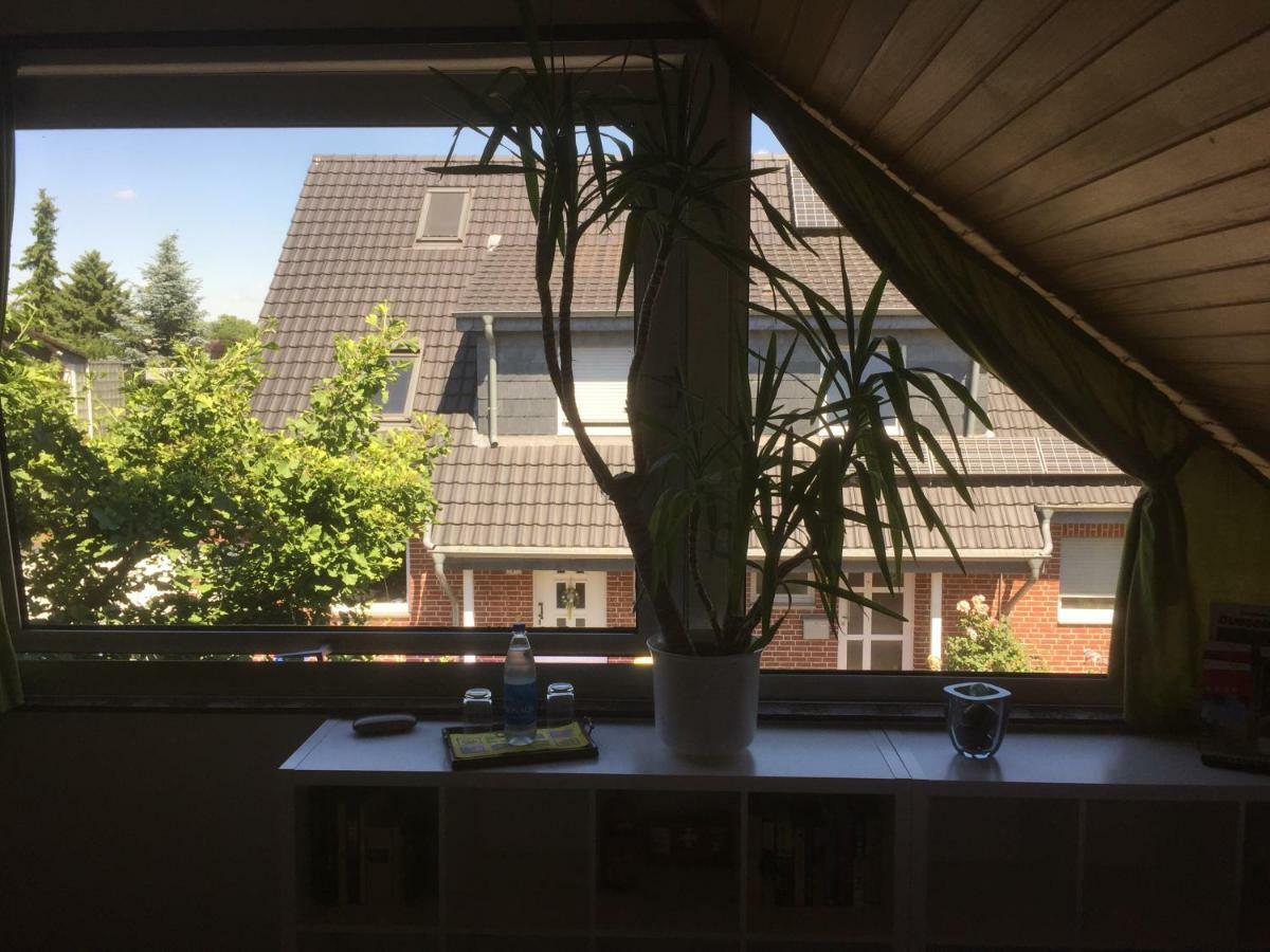 Duesseldorfer Privatzimmer Esterno foto